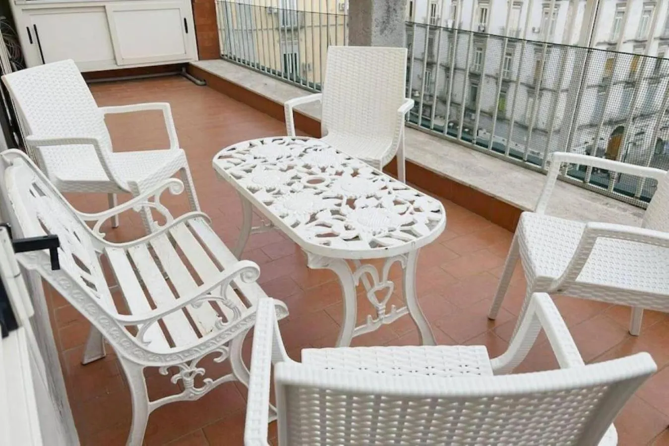 Napoleon Home In Principe Umberto Square Naples