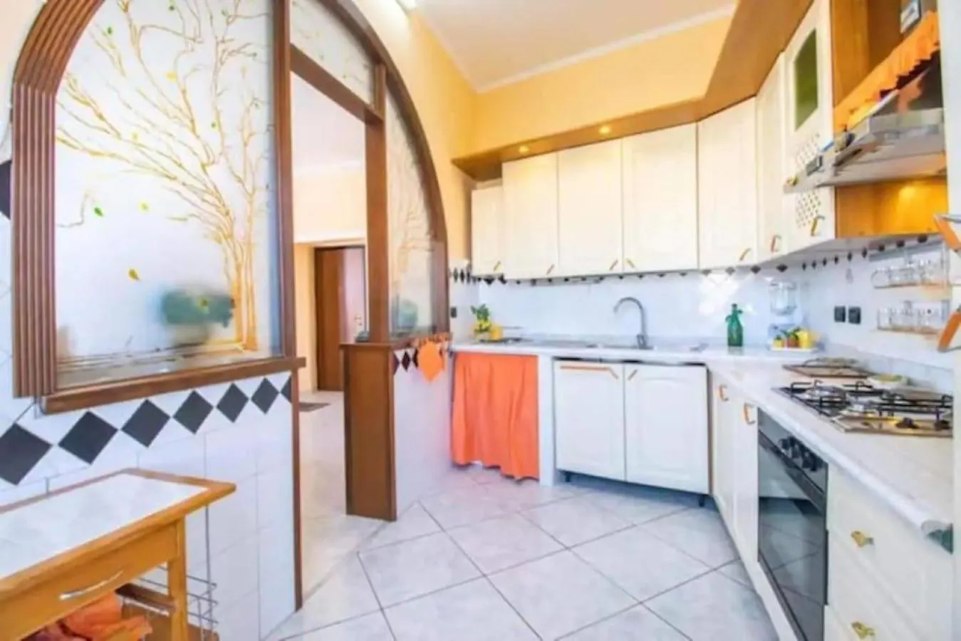 Napoleon Home In Principe Umberto Square Naples Apartment